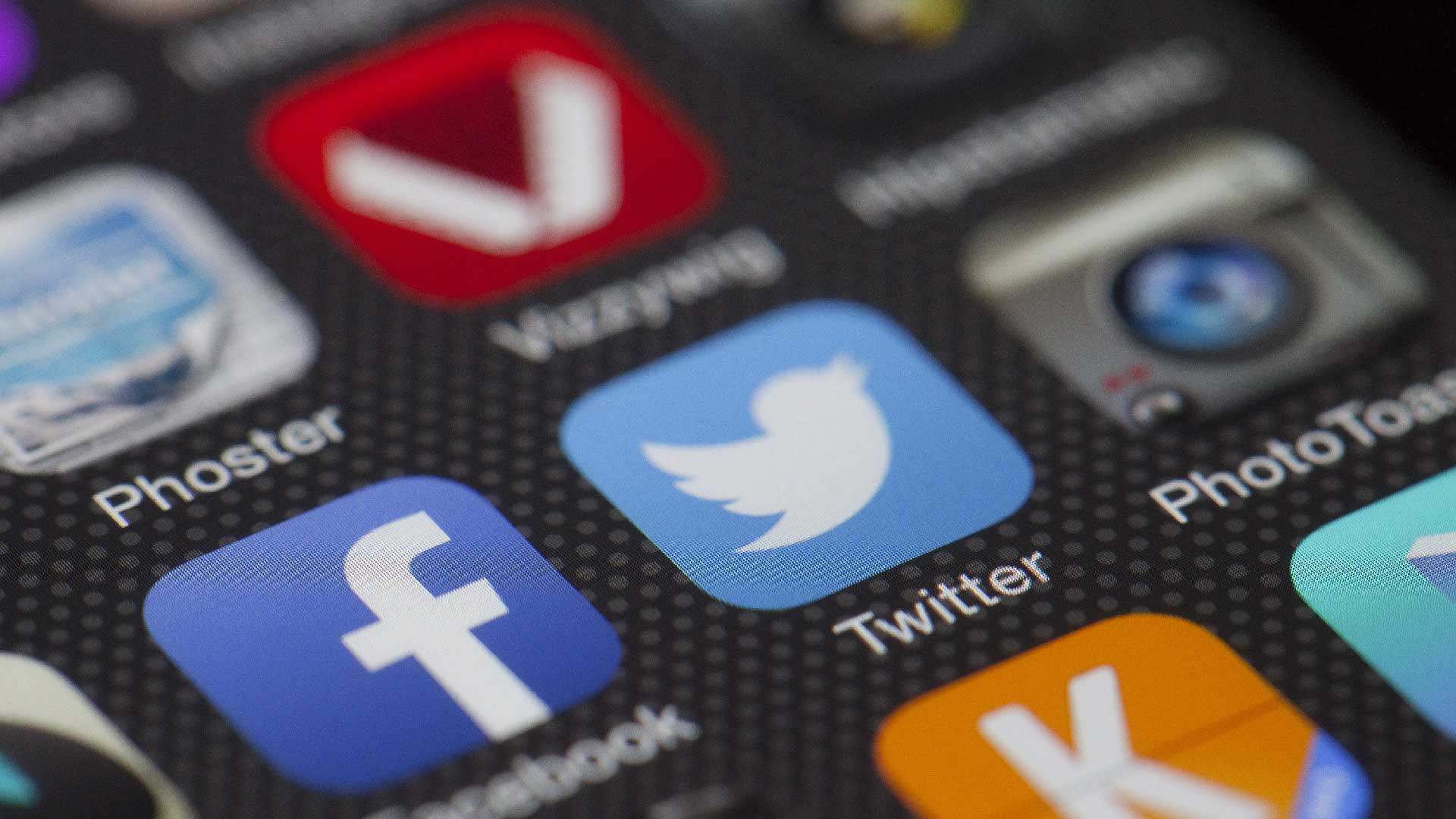 A new study suggests that while most social media amplified COVID-19 conspiracy theories during the pandemic, Twitter successfully curbed its spread. 